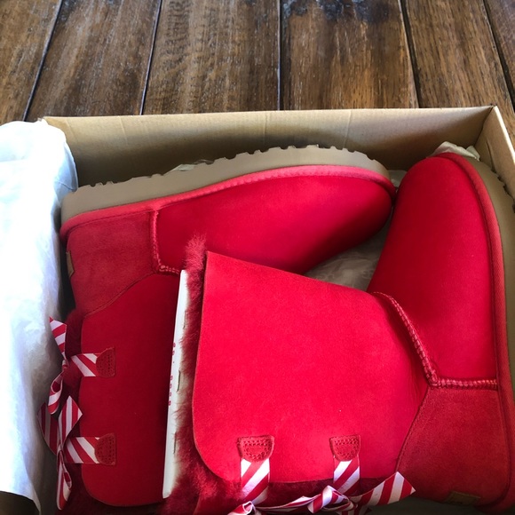 UGG NIB W Bailey bow II diagonal stripes only 6 - Picture 6 of 7